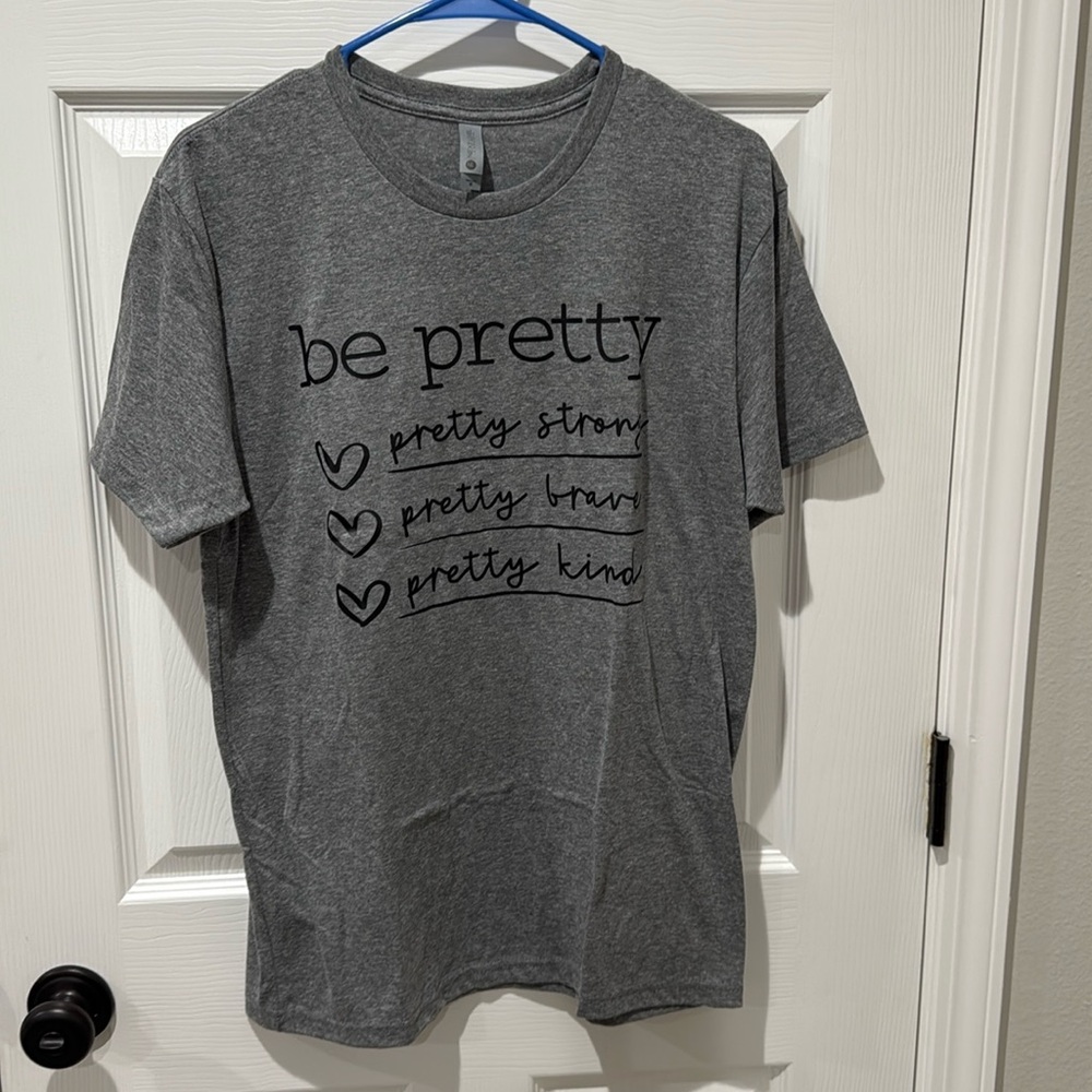 Women’s t shirt